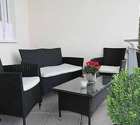 Am Dom Apartment *